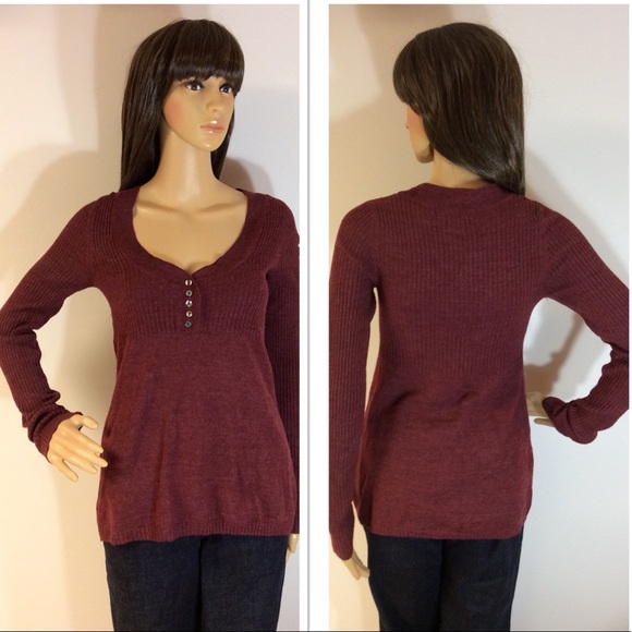 Aeropostale Sweaters - AEROPOSTALE BURGUNDY SWEATER